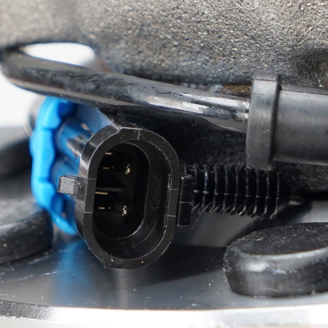 ハンハブ515086フロントホイールハブとベアリングアセンブリシボレーアバランシェ2500シルバラード1500 HDクラシックシルバラド2500 HDクラシックサバーバン2500 HDクラシックシエラ2500シエラ2500 HDクラシックユコンXL 2500の代わりに8ラグ